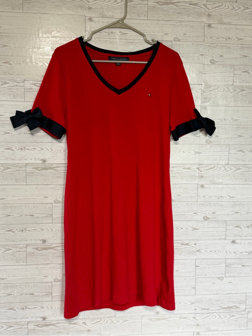Tommy Hilfiger Red V-Neck Dress Bow Sleeve Details Size L